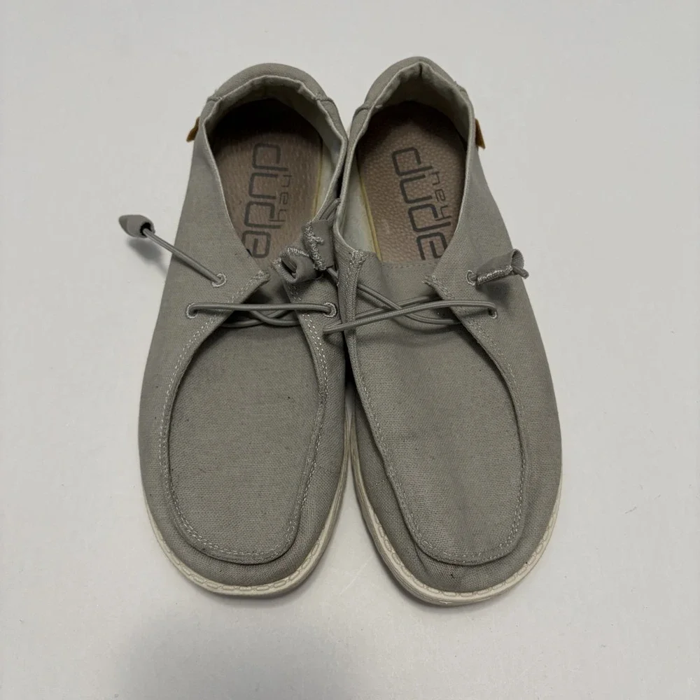 Hey Dude Womens Wendy Canvas Boat Shoe Loafers 9 Chambray Light Grey